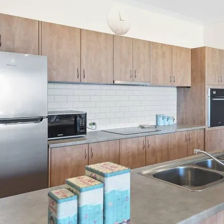 Image 6 - Apollo Bay VIC 3233, Australia - Apartment for rent