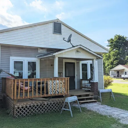 Buy this 3 bed house on 511 Meatte Avenue in Portageville, Portageville