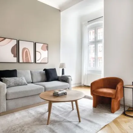 Rent this 3 bed apartment on Georg-Friedrich-Händel-Gymnasium in Frankfurter Allee 6A, 10247 Berlin