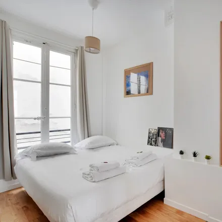 Image 5 - 33 Rue des Petites-Écuries, 75010 Paris, France - Apartment for rent