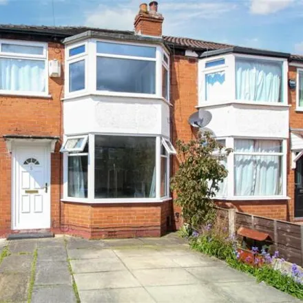 Buy this 3 bed duplex on St Ives Avenue in Cheadle, SK8 2HF