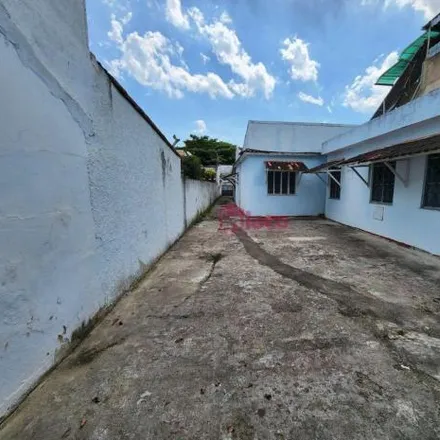 Rent this 2 bed house on Rua Elias Lobo in Campo Grande, Rio de Janeiro - RJ