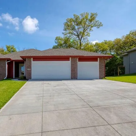 Buy this 3 bed house on 1331 Copper Mountain Dr in Crescent, Iowa