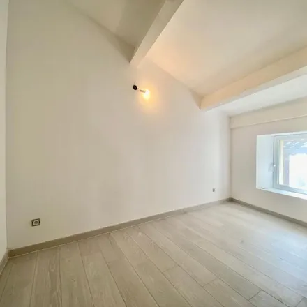 Rent this 3 bed apartment on 12 Boulevard Gambetta in 30130 Pont-Saint-Esprit, France
