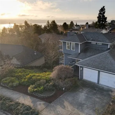 Image 2 - Nelighthouse Drive, Tacoma, WA, USA - House for sale