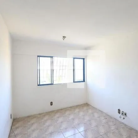 Rent this 2 bed apartment on Avenida Jornalista Roberto Marinho in Mutondo, São Gonçalo - RJ