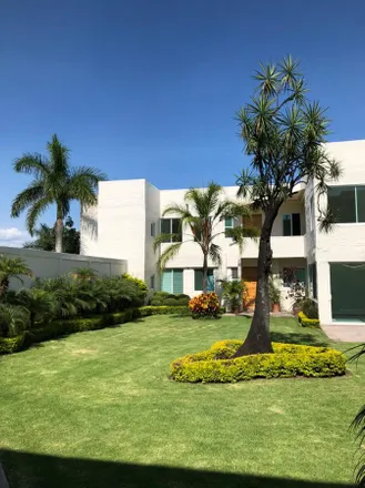 Rent this studio apartment on Calzada de los Estrada in 62290 Cuernavaca, MOR