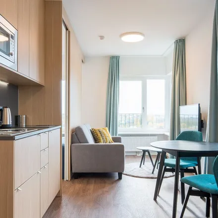 Rent this 2 bed apartment on E1 in Klara-Franke-Straße, 10557 Berlin