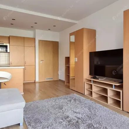 Rent this 2 bed apartment on Vodafone Magyarország Zrt. in Budapest, Lechner Ödön fasor 6
