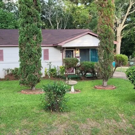 Buy this 3 bed house on 3822 N Wabash St in Jackson, Mississippi