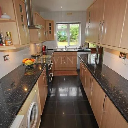 Image 7 - Wynn Road, Goldthorn Hill, WV4 4AN, United Kingdom - Duplex for sale