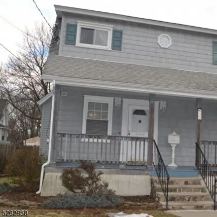 Rent this 2 bed house on 30 Crater Avenue in Wharton, Morris County
