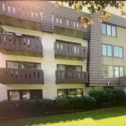 Rent this 2 bed condo on Heiden Drive in Lake County, IL 60044
