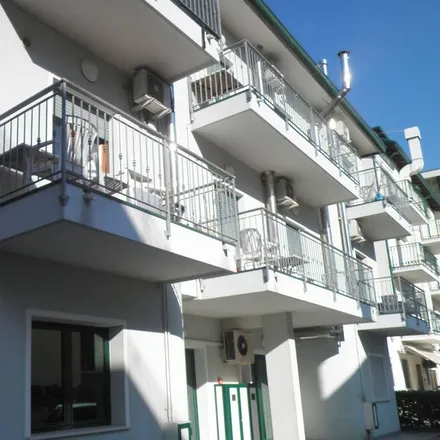 Image 7 - Jesolo, Piazza Drago, 30016 Jesolo VE, Italy - Apartment for rent