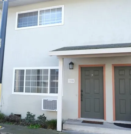 Buy this 2 bed townhouse on unnamed road in San Leandro, CA 94579