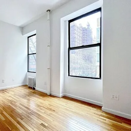 Image 2 - 100 W 67th St Apt 4SE, New York, 10023 - Apartment for rent