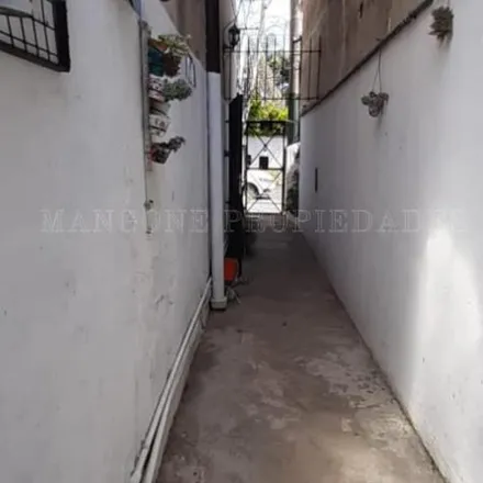 Buy this 1 bed house on General Güemes 744 in Partido de Lomas de Zamora, 1834 Temperley