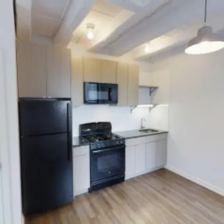 Rent this 1 bed apartment on #412,5718 North Winthrop Avenue in Edgewater Beach, Chicago