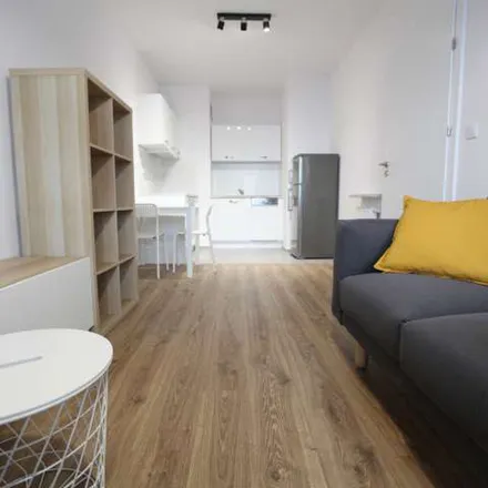 Rent this 3 bed apartment on Warsaw in Polarsport, Icchoka Lejba Pereca 11
