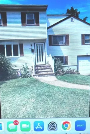 Rent this 2 bed house on 1838 West Seamans Neck Road in Wantagh, NY 11793