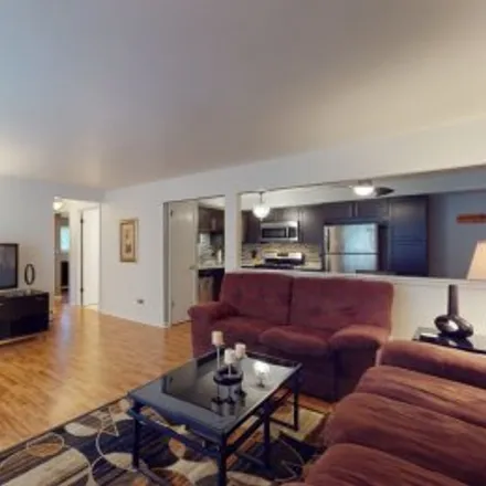 Image 1 - #1nw,8435 West Bryn Mawr Avenue, O'Hare, Chicago - Apartment for sale