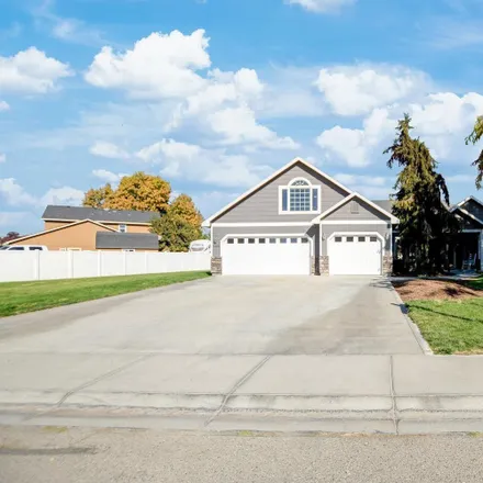 Image 4 - 2220 South Preakness Way, Nampa, ID 83686, USA - House for sale