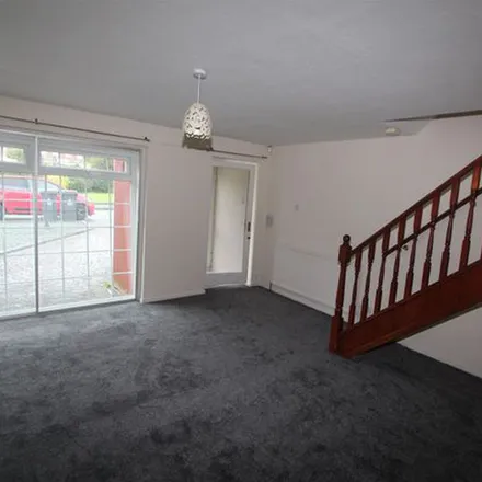 Image 7 - Daffodil Place, Walsall, WS5 3DX, United Kingdom - Apartment for rent
