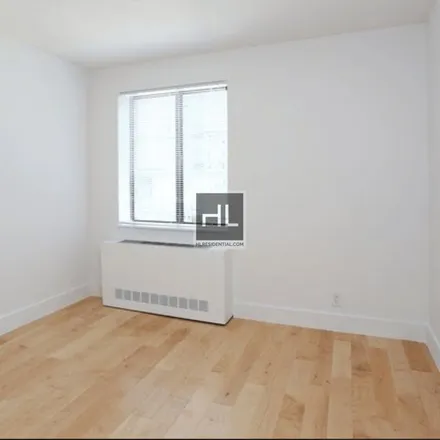Image 7 - 401 West 52nd Street, New York, NY 10019, USA - Apartment for rent