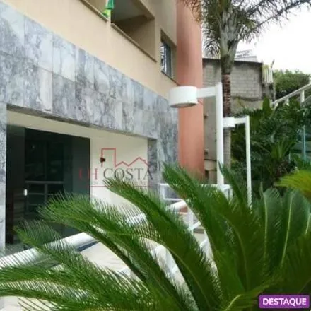 Buy this 3 bed apartment on Rua Princesa Isabel in Fátima, Niterói - RJ