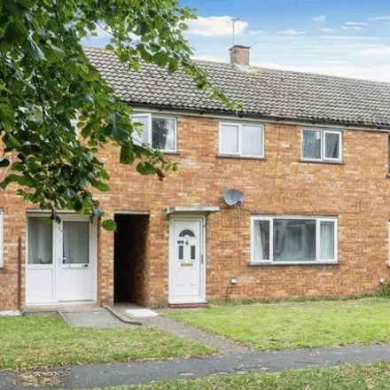 Buy this 3 bed townhouse on Surrey Road in Bletchley, MK3 7HD