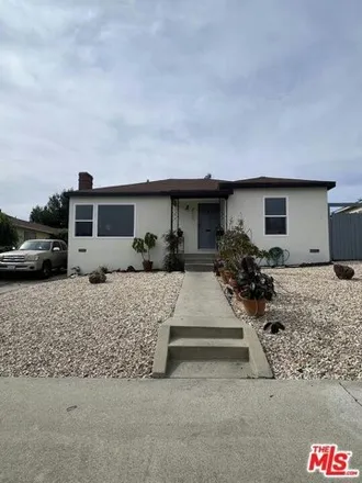 Buy this 3 bed house on 3559 South Cochran Avenue in Los Angeles, CA 90016