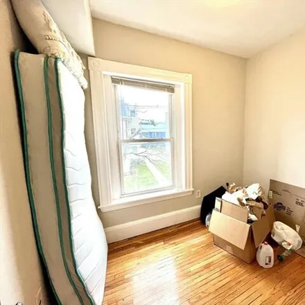 Image 7 - 76 Easton Street, Boston, MA 02134, USA - Apartment for rent