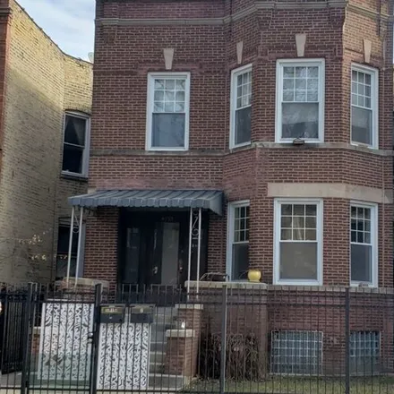 Buy this 5 bed house on 4533 North Christiana Avenue in Chicago, IL 60625