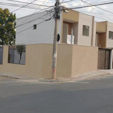 Buy this 3 bed house on Rua Wenceslau Braz in Copacabana, Belo Horizonte - MG