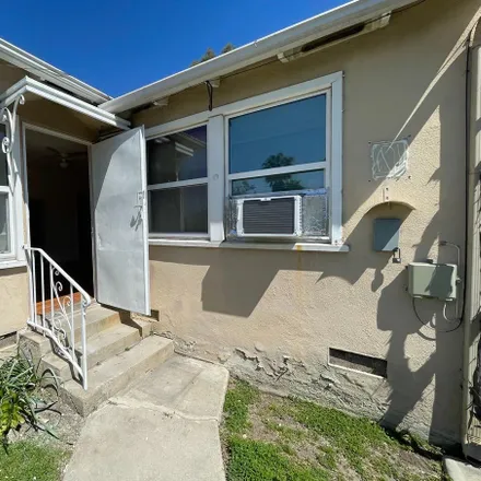 Rent this 1 bed apartment on 1785 S Marvin Ave in Los Angeles, CA 90019