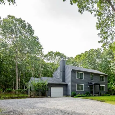 Rent this 4 bed house on 463 Merchants Path in Sagaponack, New York