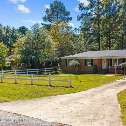 Buy this 3 bed house on 81 Holley Glen Drive in Beaufort County, NC 27889