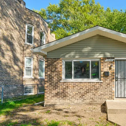 Image 1 - 11803 South Emerald Avenue, Chicago, IL 60628, USA - House for sale