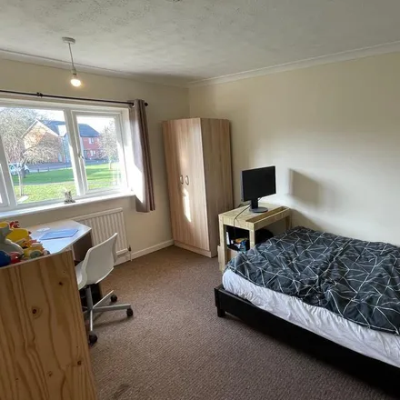 Rent this 6 bed room on Blankney Crescent in Lincoln, LN2 2EP