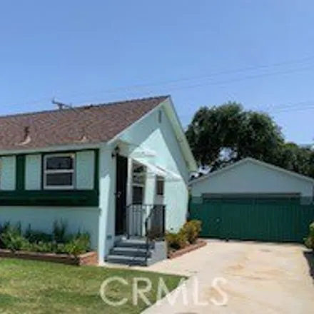 Buy this 3 bed house on 1118 Washington Avenue in Fullerton, CA 92832