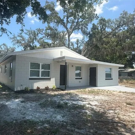 Buy this 4 bed house on 180 Kim Street in Polk County, FL 33823