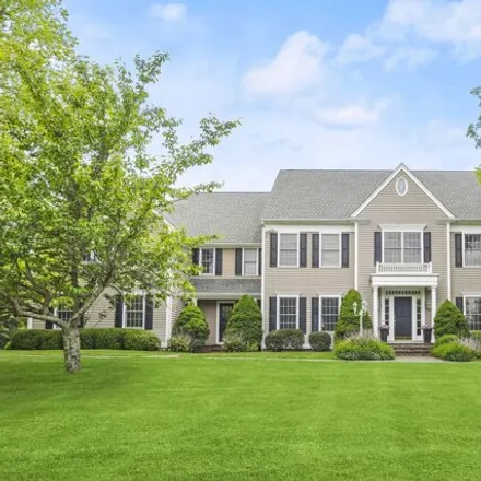 Buy this 6 bed house on 25 Chestnut Hill Road in Ridgebury, Ridgefield