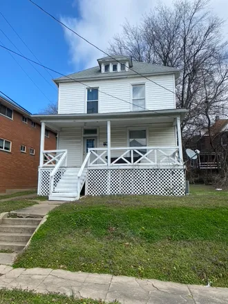 Rent this 4 bed house on 612 North St