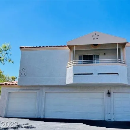 Rent this 2 bed townhouse on Walter Jacobson Elementary School in Boseck Drive, Las Vegas
