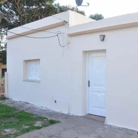 Buy this 3 bed house on Conscripto Aldo Patrone 1062 in Partido de Pergamino, 2700 Pergamino