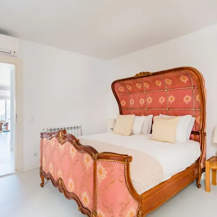 Rent this 2 bed apartment on Rua da Beira Litoral in 2765-272 Cascais, Portugal