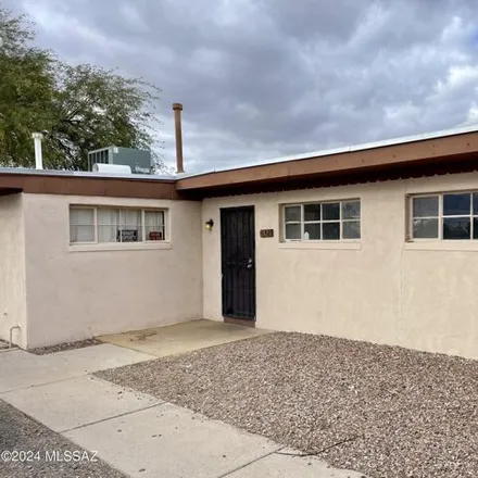 Image 2 - 124 West Navajo Road, Tucson, AZ 85705, USA - House for sale