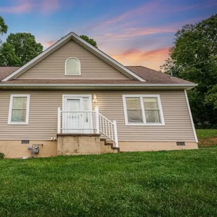 Buy this 3 bed house on Parkview Drive in Pleasant Valley, Marion County
