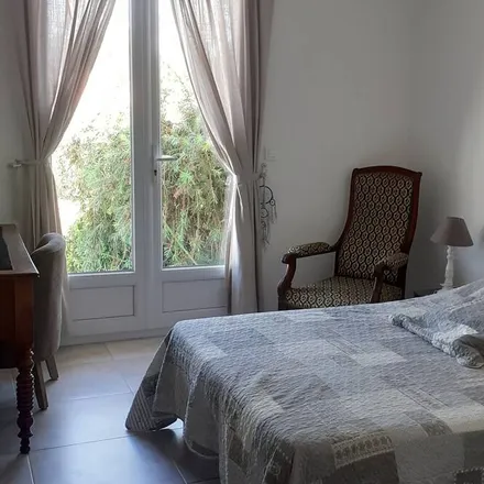 Rent this 3 bed house on 20260 Calvi
