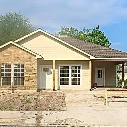 Image 1 - 1207 Halsey Street, Victoria, TX 77901, USA - House for sale